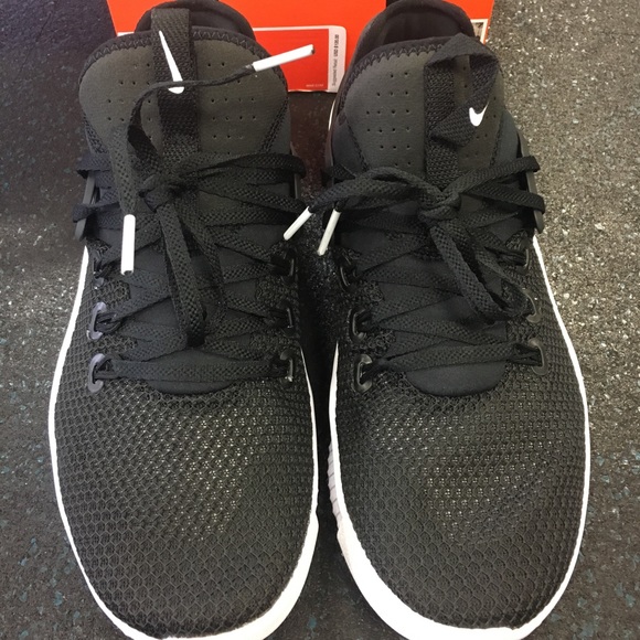 NIKE FREE X METCONS (M8/ W9.5) BRAND NEW WITH BOX - Picture 7 of 8